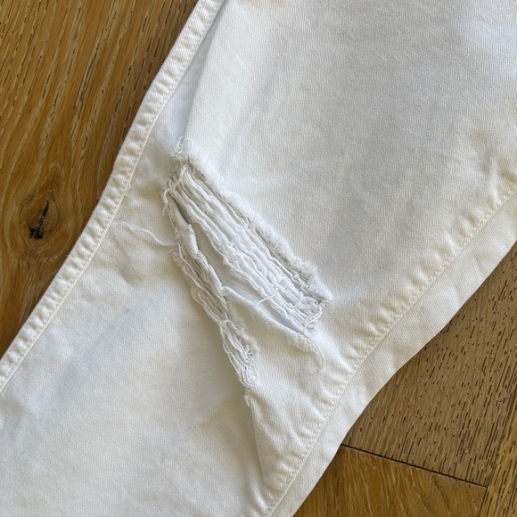 Device White Distressed Denim - Picture 4 of 8